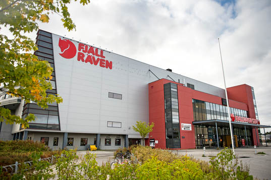 Exteriör av Fjällräven Center i Örnsköldsvik