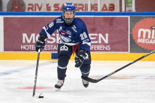 Leksands Iveta Koka  i ishockeymatchen i SDHL mellan