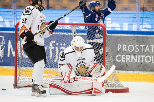 Göteborgs målvakt Nicole Jackson deppar
