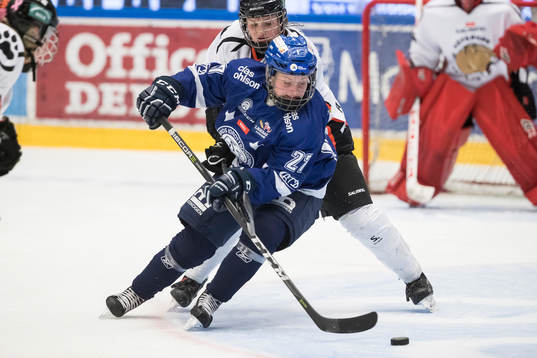 Leksands Ida Nikula  i ishockeymatchen i SDHL mellan