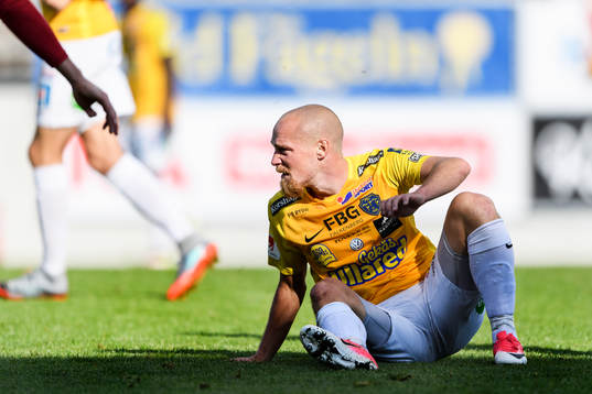 Falkenbergs Christoffer Carlsson deppar