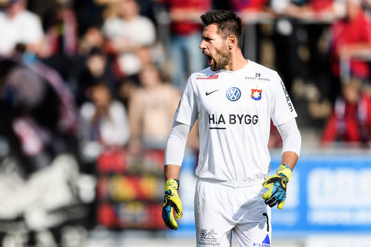 Örgrytes målvakt Stojan Lukic
