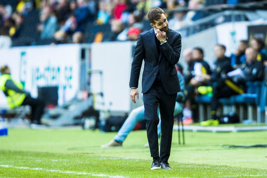 Halmstads tränare Igor Krulj deppar