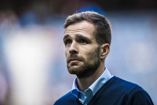 Halmstads tränare Igor Krulj innan fotbollsmatchen i