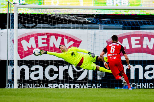 Goalkeeper Piotr Leciejewski of Brann