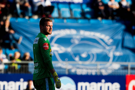 Goalkeeper Ingvar Jonsson of Sandefjord