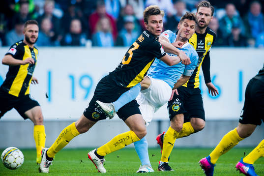 Hammarbys Marcus Degerlund och Malmö FFs Markus Rosenberg