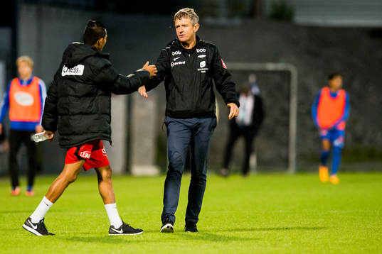 Deyver Vega and Lars Arne Nilsen, head coach of Brann