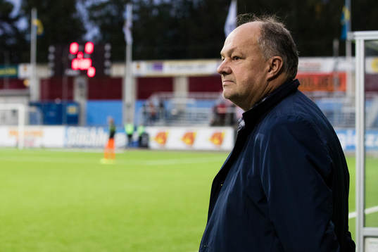 AFC Eskilstunas ordförande Alex Ryssholm innan