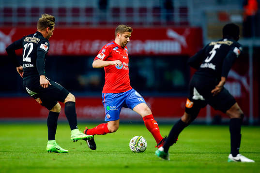 Helsingborgs Darijan Bojanic och Varbergs Christoffer