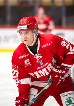 Timrås Johannes Kinnvall värmer upp