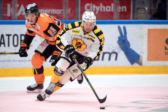Bläddra bland fler bilder av Ishockey, SHL, Karlskrona - Skellefteå