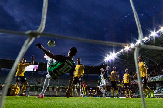 GAIS Luka Mijaljevic skjuter 1-0