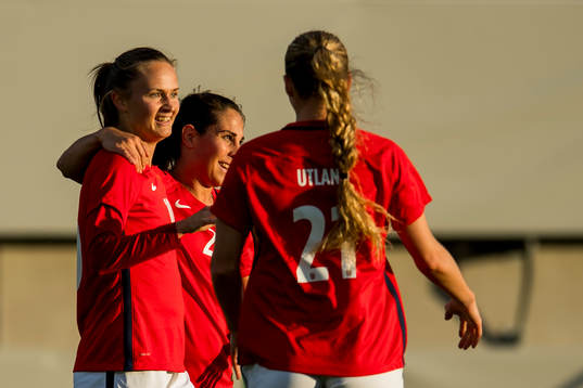 Caroline Graham Hansen of Norway celebrates with her