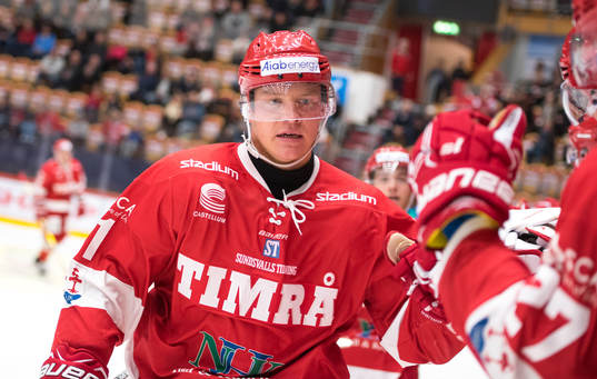 Timrås Johan Johnsson jublar