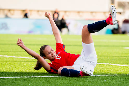Guro Reiten of Norway celebrates