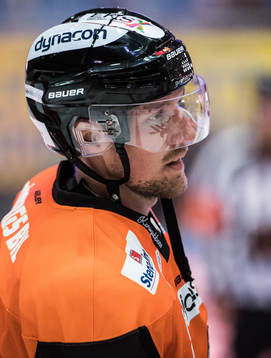 Karlskronas Emil Larsson  deppar