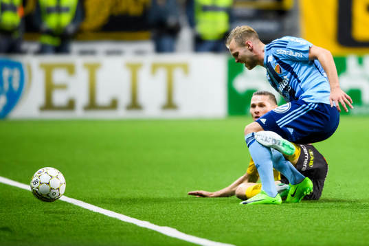 Djurgårdens Gustav Engvall och Elfsborgs Jon Jönsson