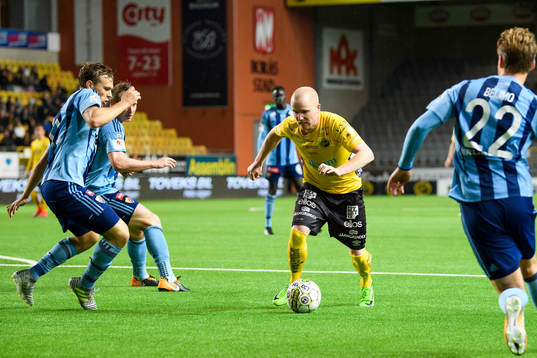 Elfsborgs Simon Lundevall och Djurgårdens Jesper Karlström