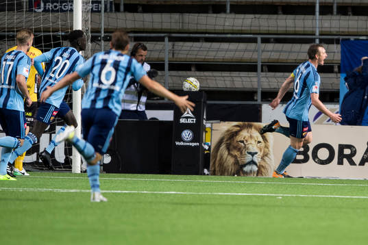 Djurgårdens Kim Källström jublar