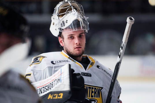 Panterns målvakt Robin Jensen deppar