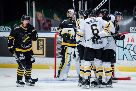 Panterns spelare jublar