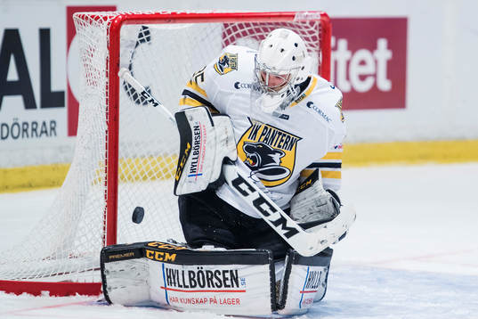 Panterns målvakt Robin Jensen