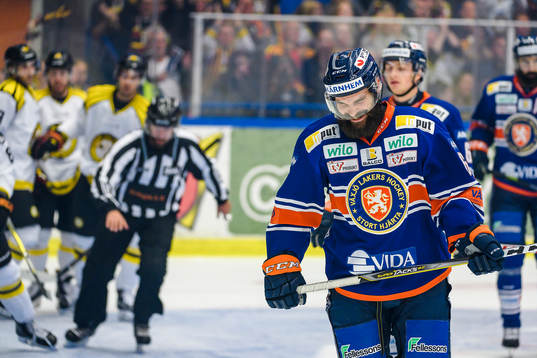Växjös Linus Fröberg deppar