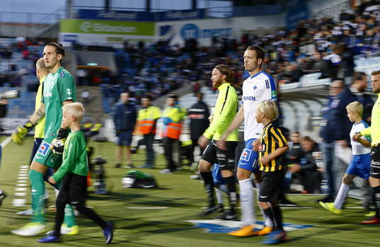 Norrköpings målvakt David Mitov Nilsson och Jón Gudni