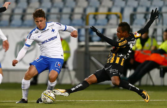 Norrköpings Simon Skrabb och Häckens Nasiru Mohammed