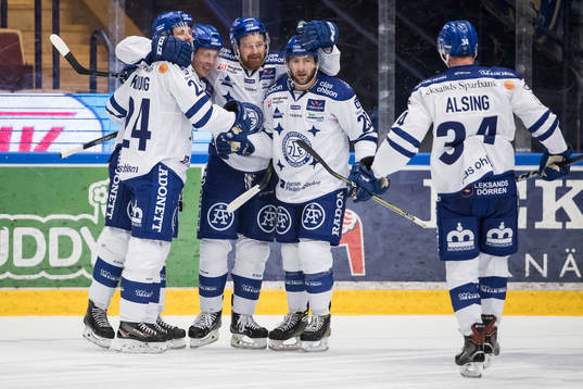 Leksands Isak Skedung jublar