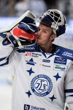 Leksands målvakt Tex Williamsson  i ishockeymatchen i