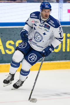 Leksands Martin Karlsson  i ishockeymatchen i
