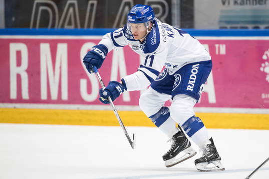 Leksands Martin Karlsson  i ishockeymatchen i
