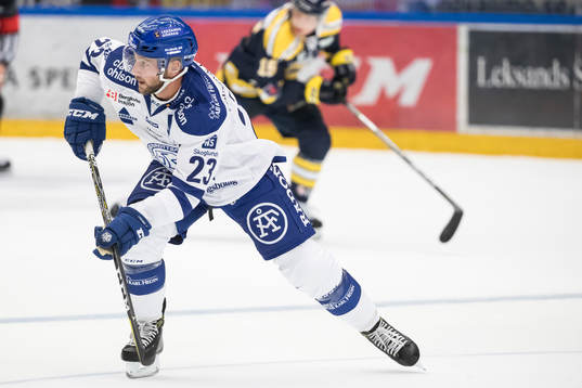Leksands Alex Friesen  i ishockeymatchen i