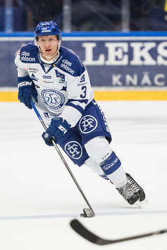 Leksands Daniel Bertov  i ishockeymatchen i