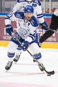 Leksands Alex Friesen  i ishockeymatchen i