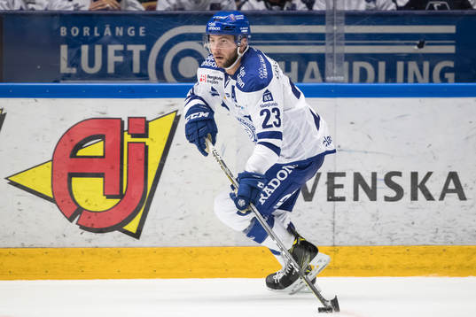 Leksands Alex Friesen  i ishockeymatchen i