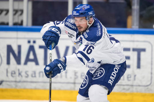 Leksands Fredrik Lindgren   i ishockeymatchen i