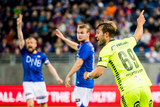 Patrick Mortensen of Sarpsborg celebrates
