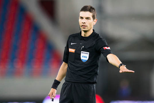 The Referee Tore Hansen