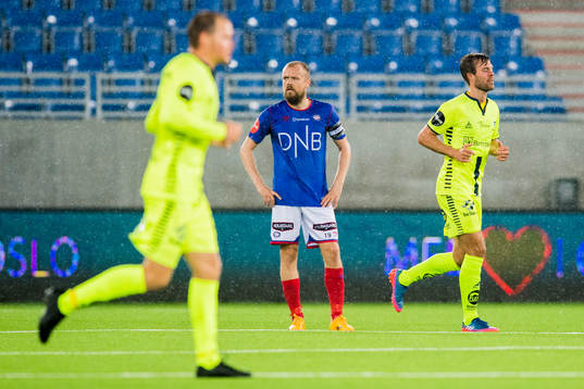 Christian Grindheim of Vålerenga looks dejected