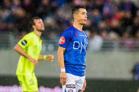 Fitim Azemi of Vålerenga reacts