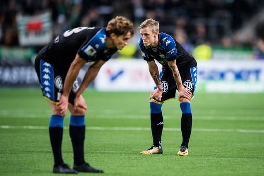 IFK Göteborgs Thomas Rogne och Sören Rieks deppar