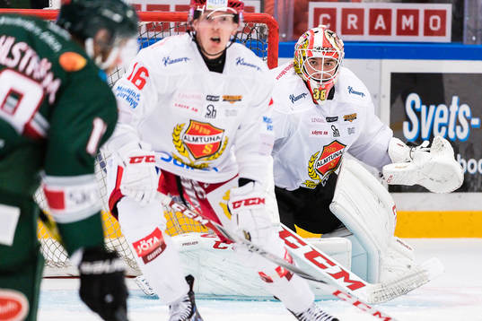 Almtunas målvakt Oscar Fröberg