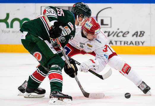 Tek mellan Tingsryds William Romfors och Almtunas Albin