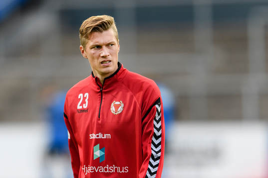 Kalmars Viktor Elm före fotbollsmatchen i Allsvenskan