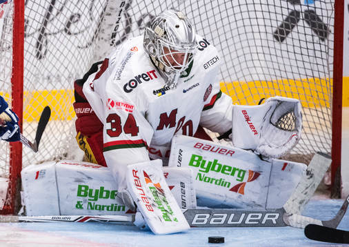 Modos målvakt Erik Hanses