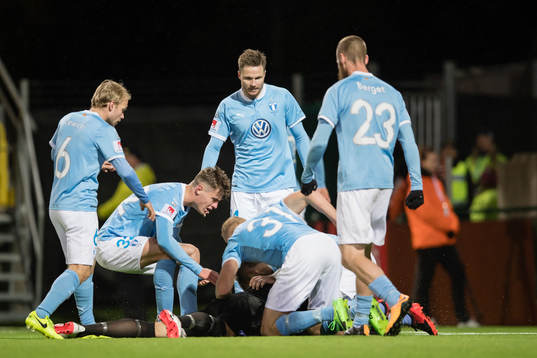 Malmö FFs spelare jublar