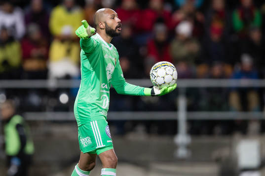 Östersunds målvakt Aly Keita